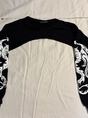 Black Long-Sleeve Ultra Cropped
